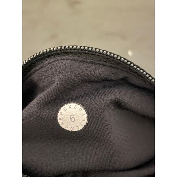 Lululemon Pants Womens 6 Black White Speckle Capri Crop Leggings Mesh Running - Picture 4 of 8